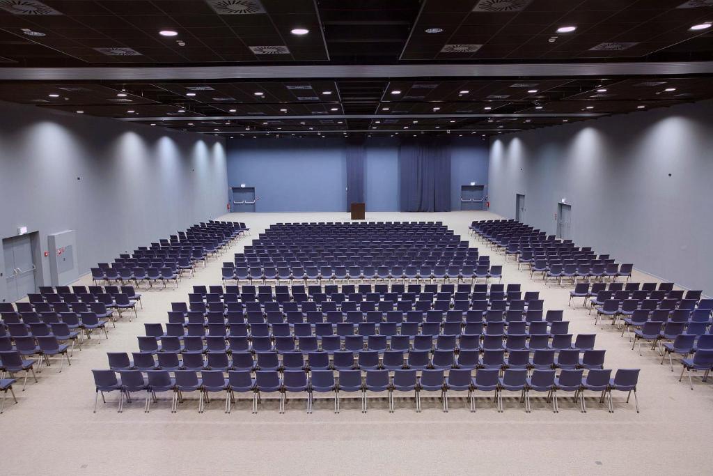 Der Geschäftsbereich oder Konferenzraum in der Unterkunft Precise Resort Hafendorf Rheinsberg