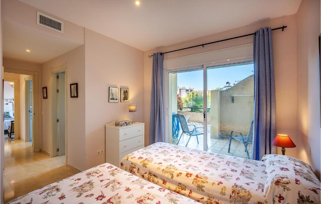 Fotografie z fotogalerie ubytování Beautiful Apartment In Torrox Costa v destinaci Torrox Costa