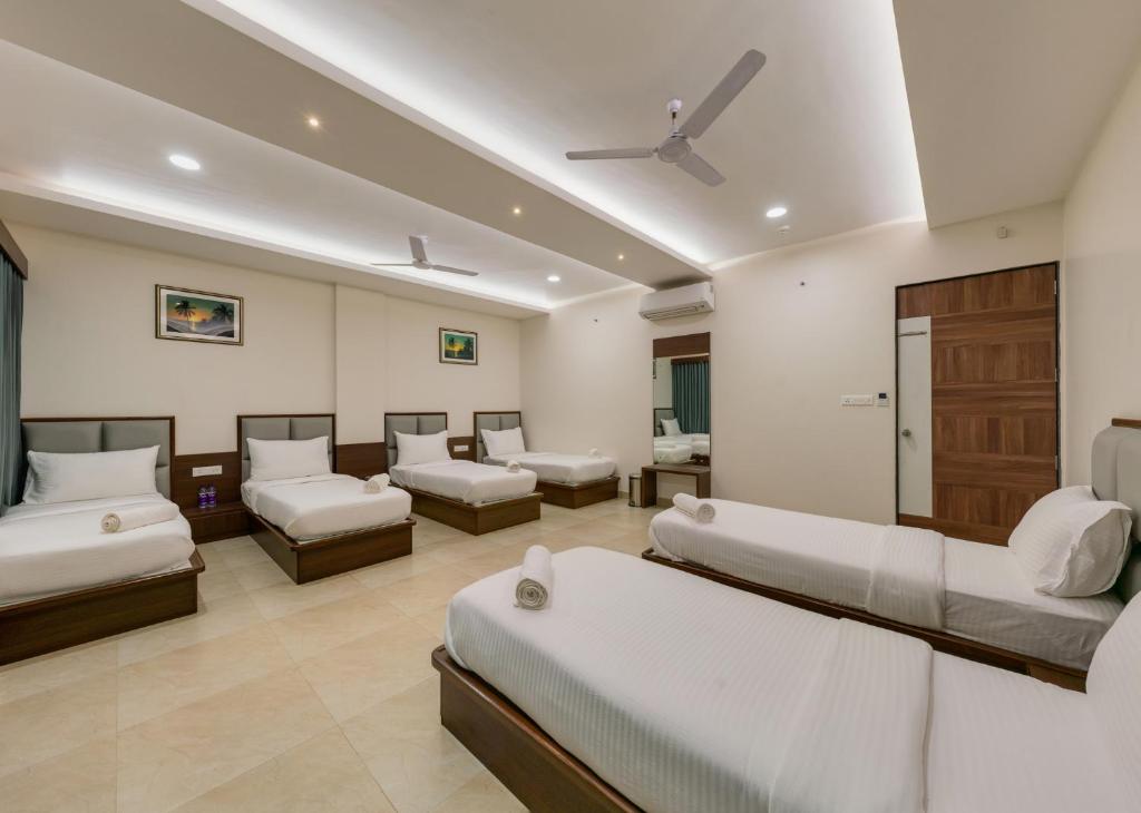 Hotel Aaradhya Adorer - Habitación Familiar