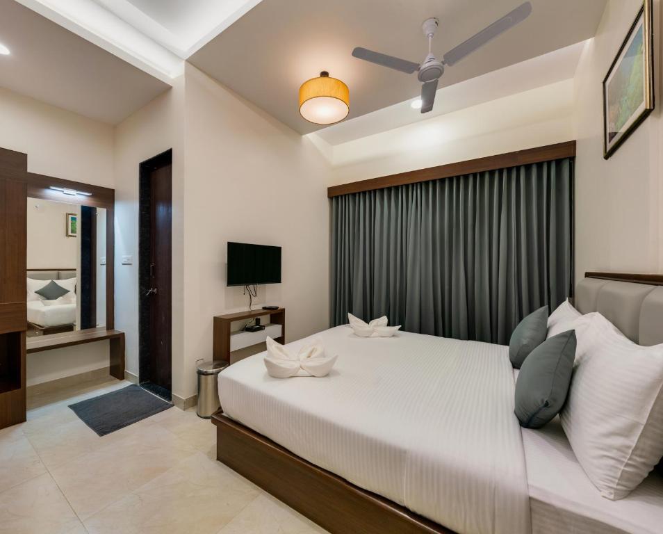 Hotel Aaradhya Adorer - Habitación Doble De Lujo