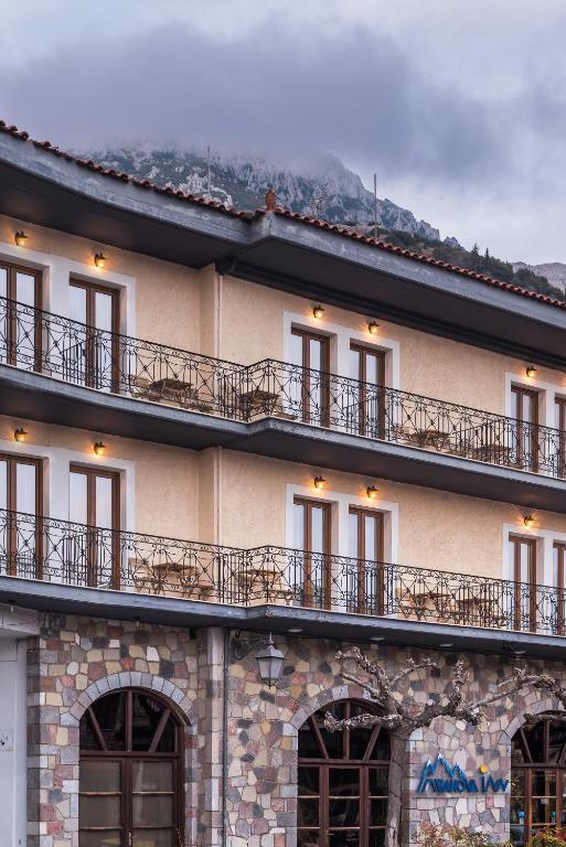 Nespecifikovaný výhled na hory nebo výhled na hory při pohledu z hotelu