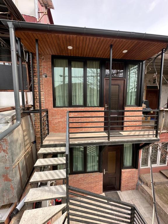 تصویر اتاق‌های Apartment N5 Old Tbilisi - تصویر ۲