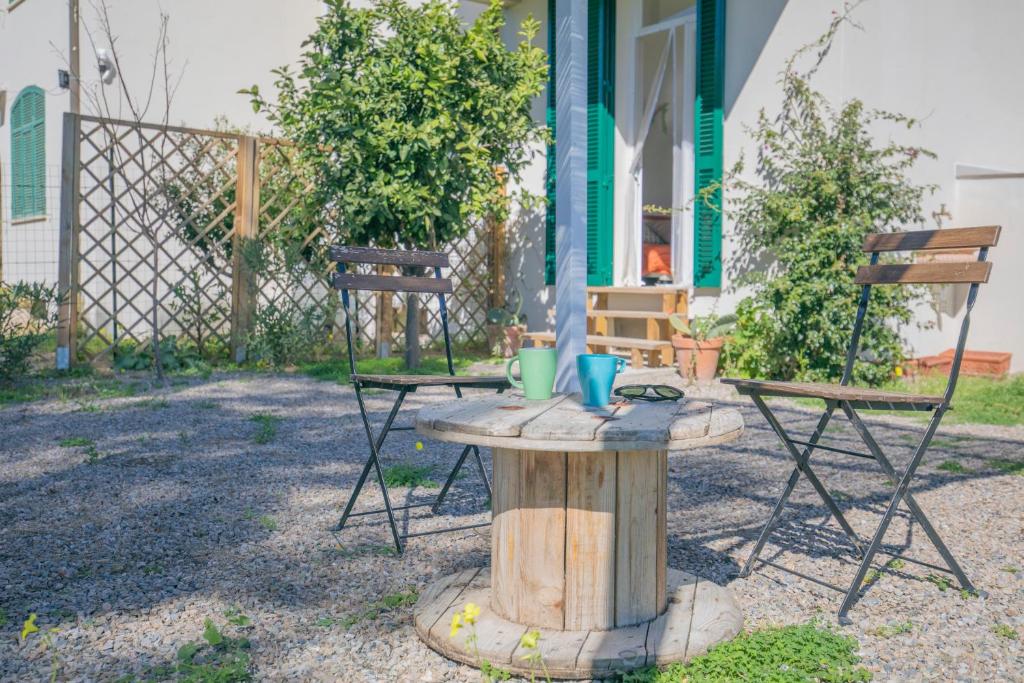 Zahrada ubytování Appartamento La Triglia 2 - HelloElba