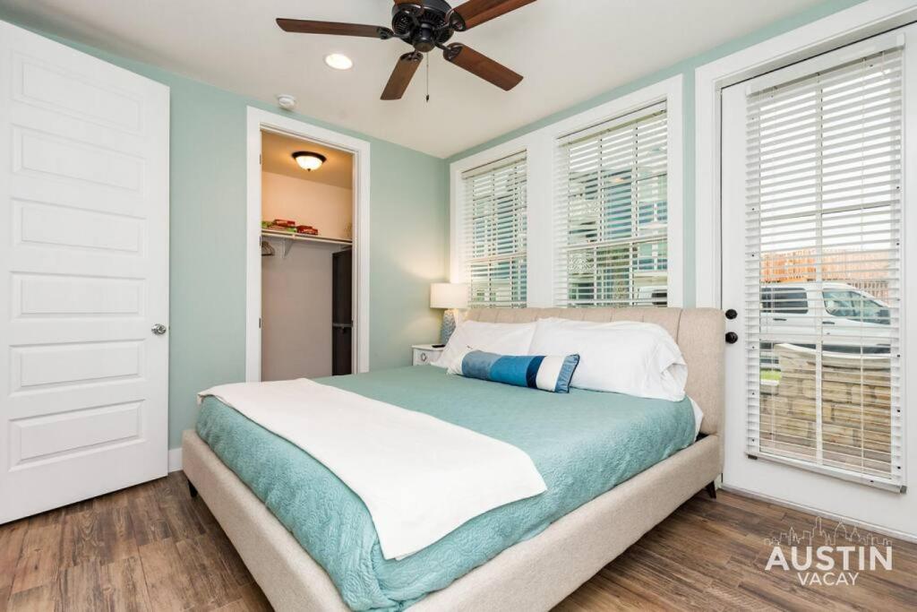 Walk to the Beach and Pool from Cinnamon Shore Oasis, Port Aransas