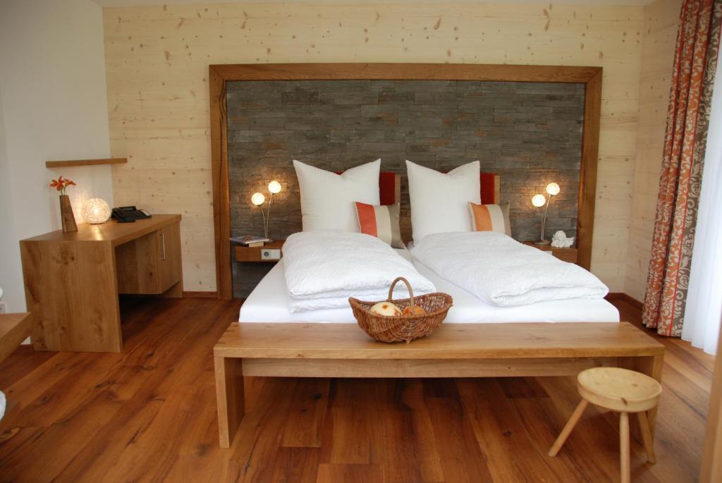 Postel nebo postele na pokoji v ubytování Hotel Speicher