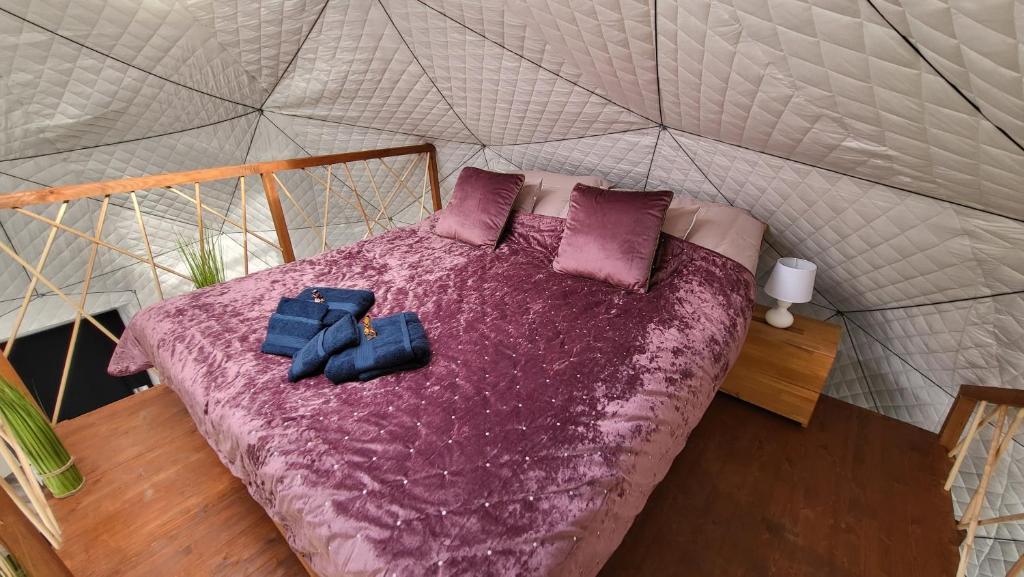 Postel nebo postele na pokoji v ubytování Mecsek Szíve Glamping