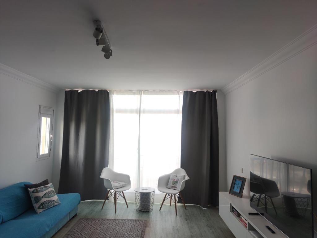 A television and/or entertainment centre at Casa Capricho