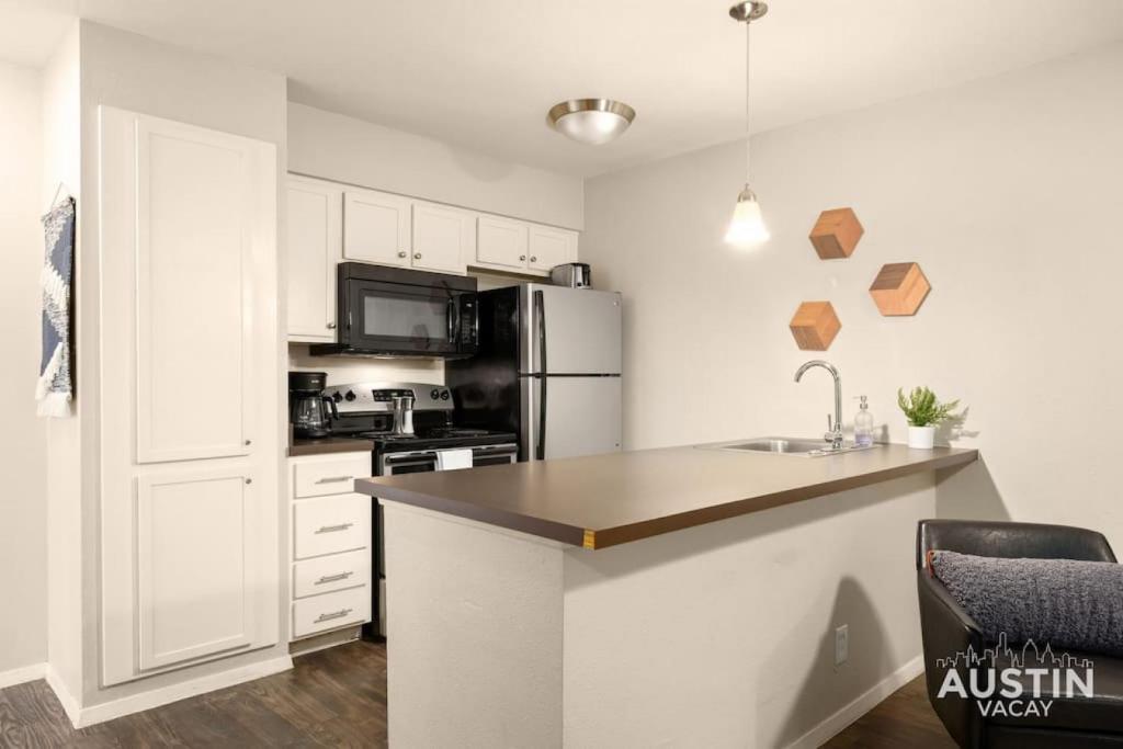 Minutes to Zilker, Barton Springs and Free Parking, Austin Updated