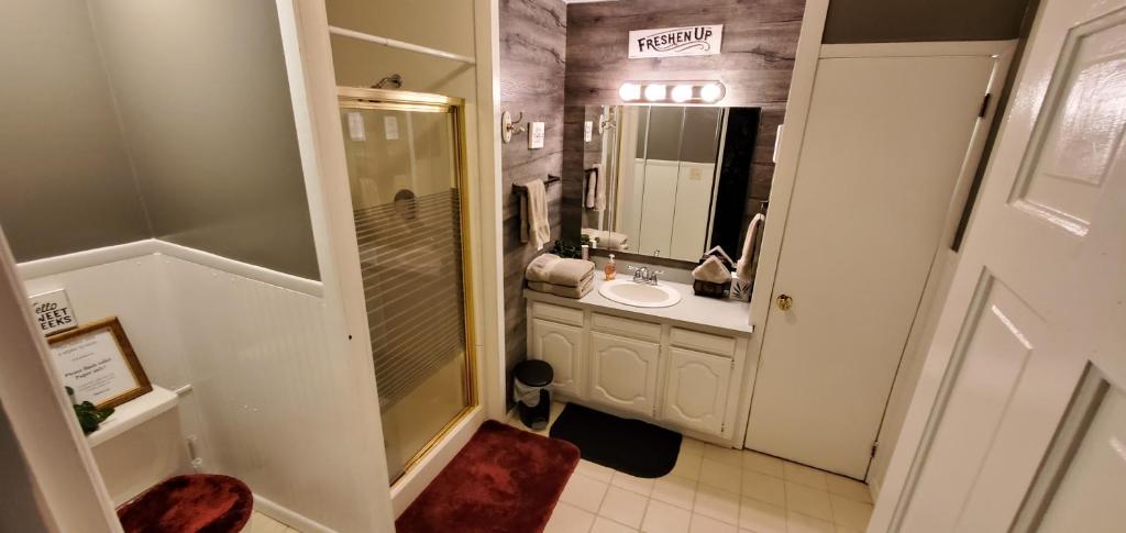 The FarmHouse Inn Guest House - Camera Doppia Con Bagno Privato