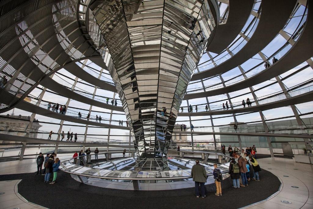 Holiday Inn Express Berlin City Centre by IHG - Resim 27