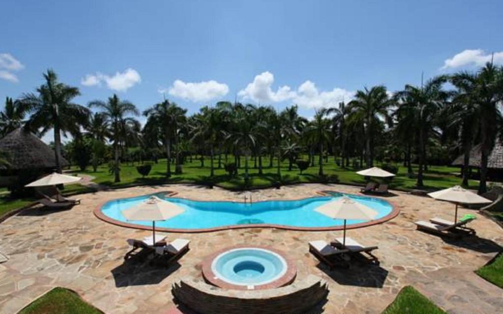 Bazén v ubytování Sunset Villa Boutique Resort nebo v jeho okolí