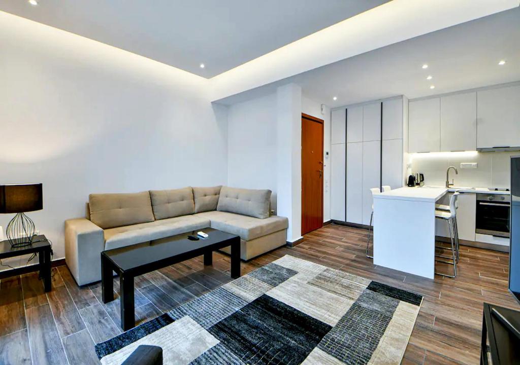 Boutique40 Luxury Apartment - 12