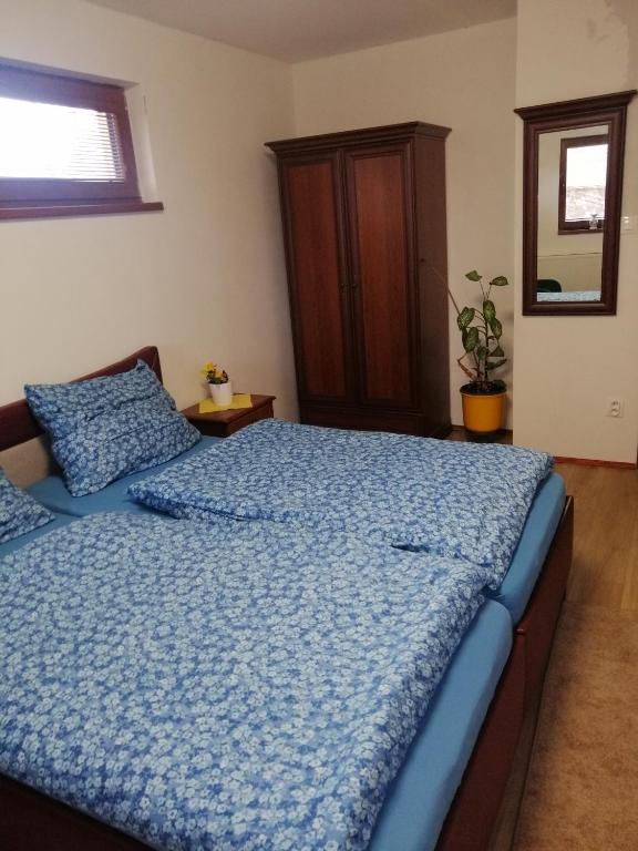 Posteľ alebo postele v izbe v ubytovaní Útulný Domček Privat Bedrich