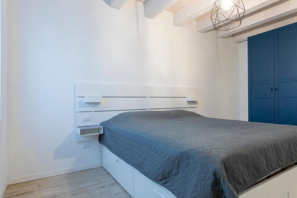 Verona Urban Apartment - 6