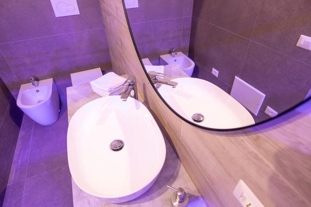 Verona Urban Apartment - 16