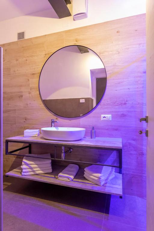 Verona Urban Apartment - 19