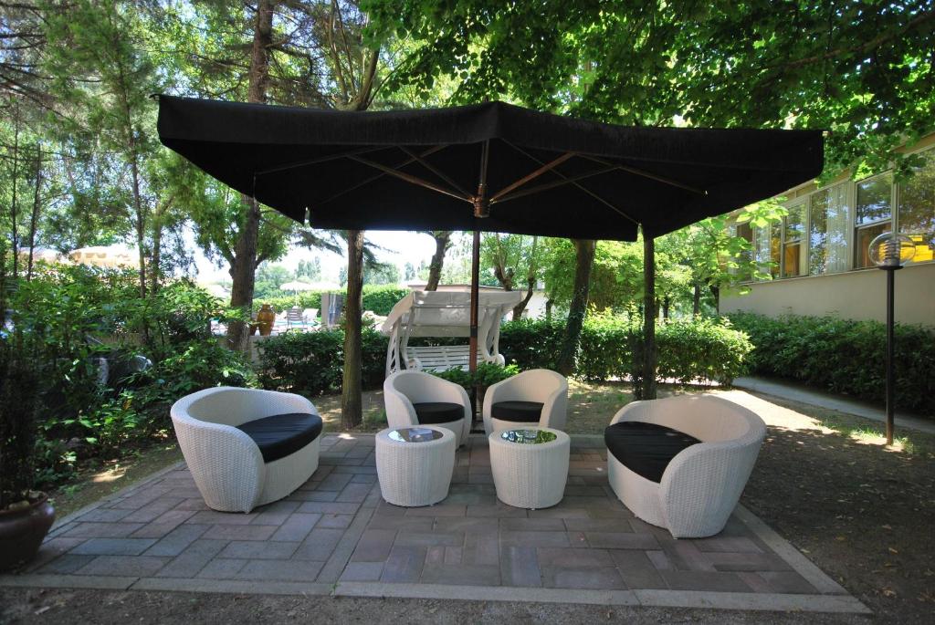 Zahrada ubytování Hotel Plutone