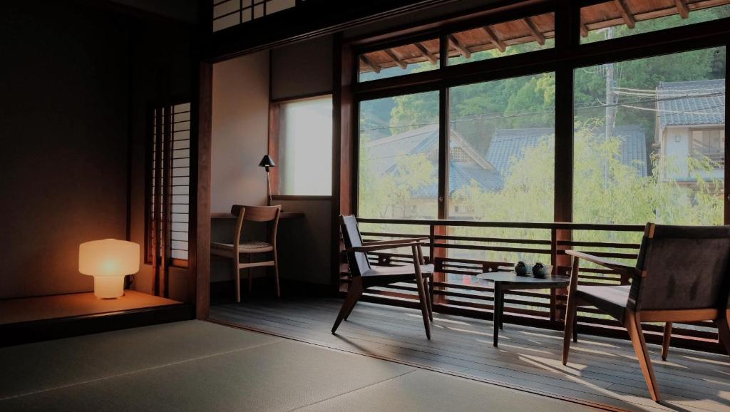 Posezení v ubytování Kobayashiya -Kinosaki Onsen-