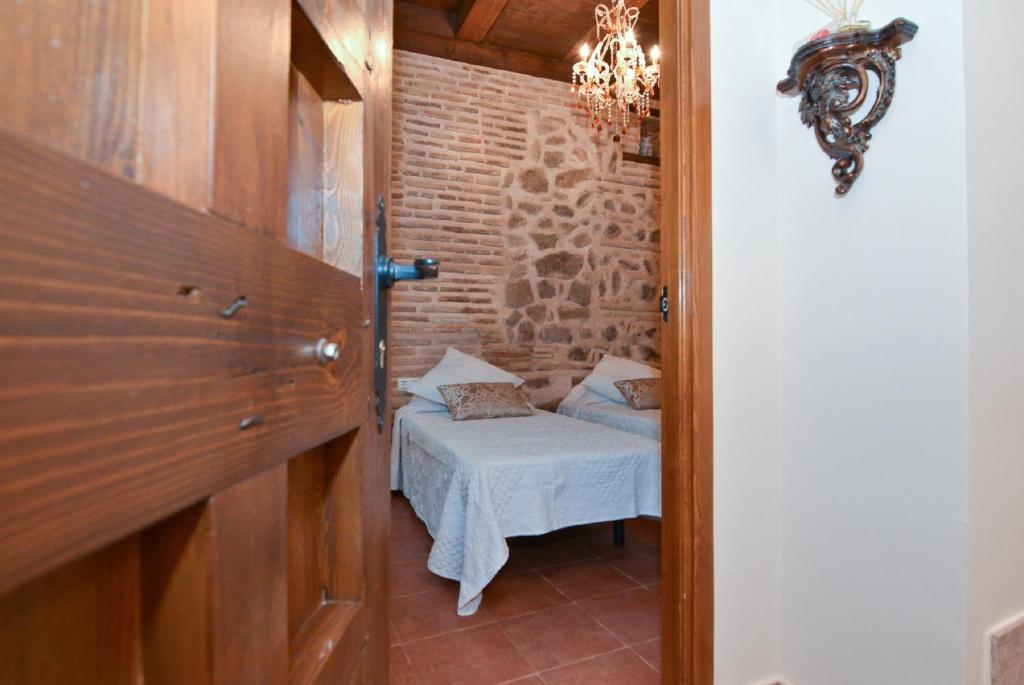 Apartamentos La Casa Del Grial - 3