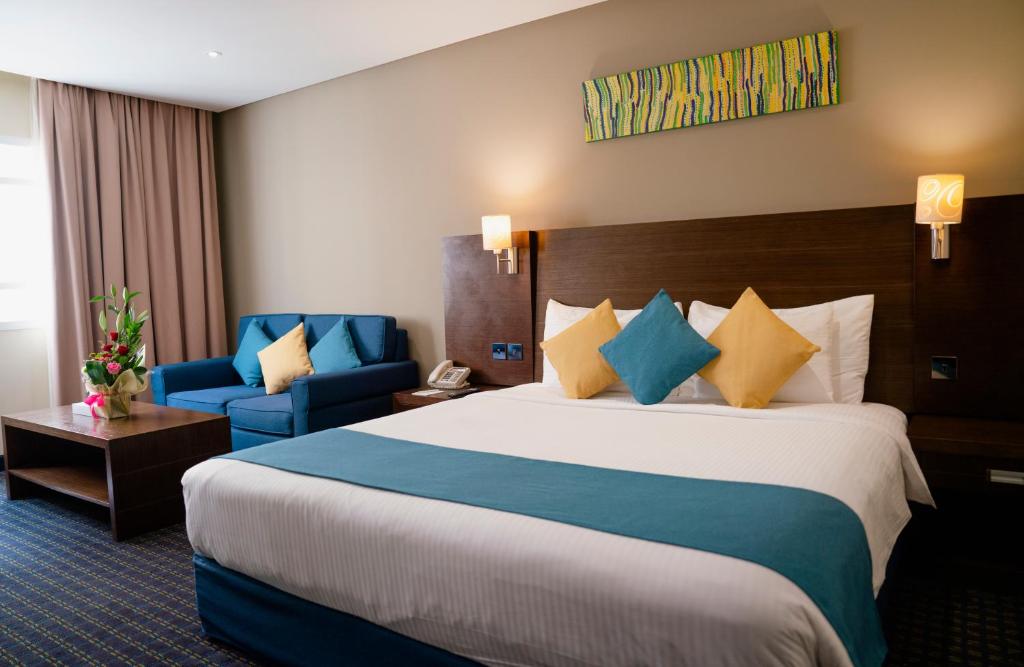 Best Western Premier Muscat - Superior Twin Room With City View