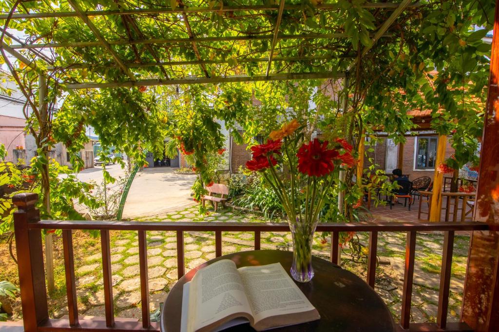 Hung Vuong Resort - 1