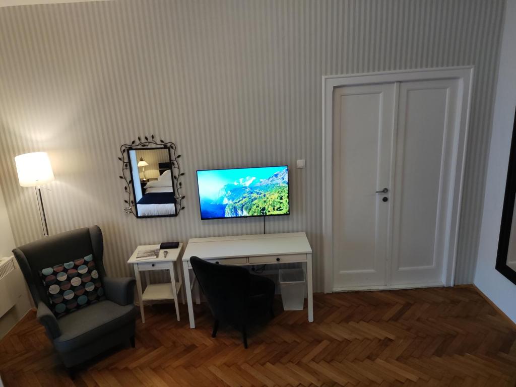 TV a/nebo společenská místnost v ubytování Selection Rooms