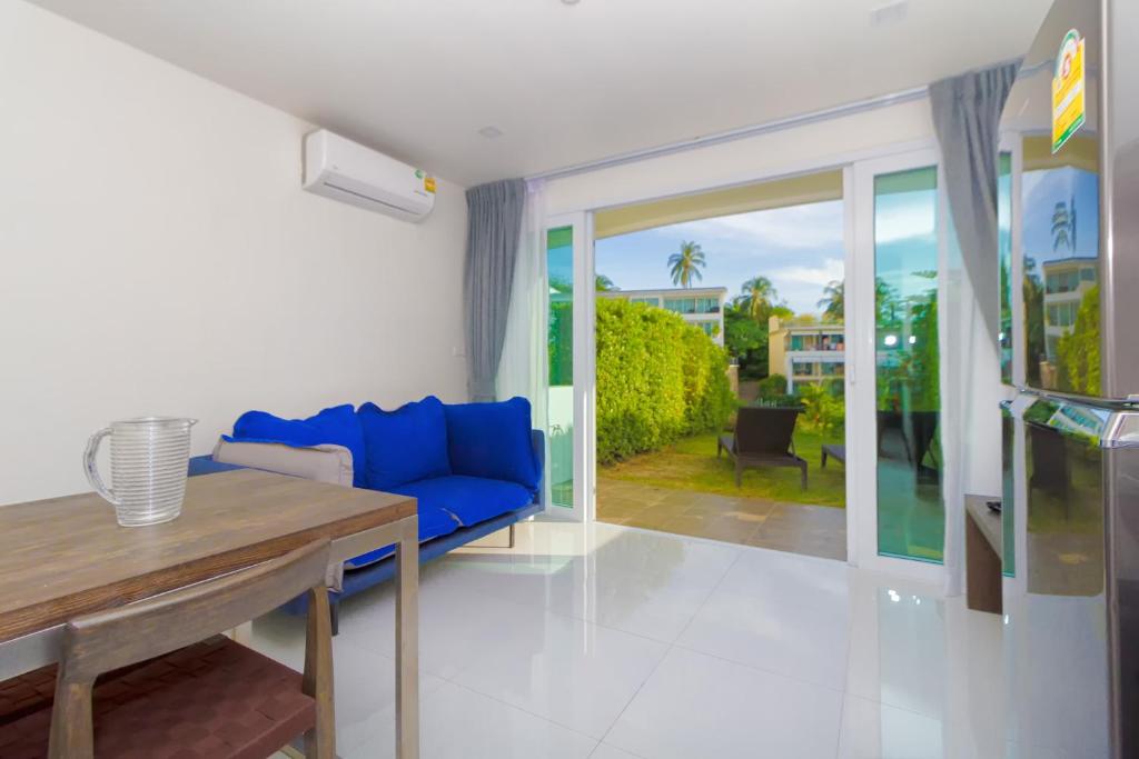 Fotografie z fotogalerie ubytování Hill Side Karon Kata Beach Condo ve městě Phuket