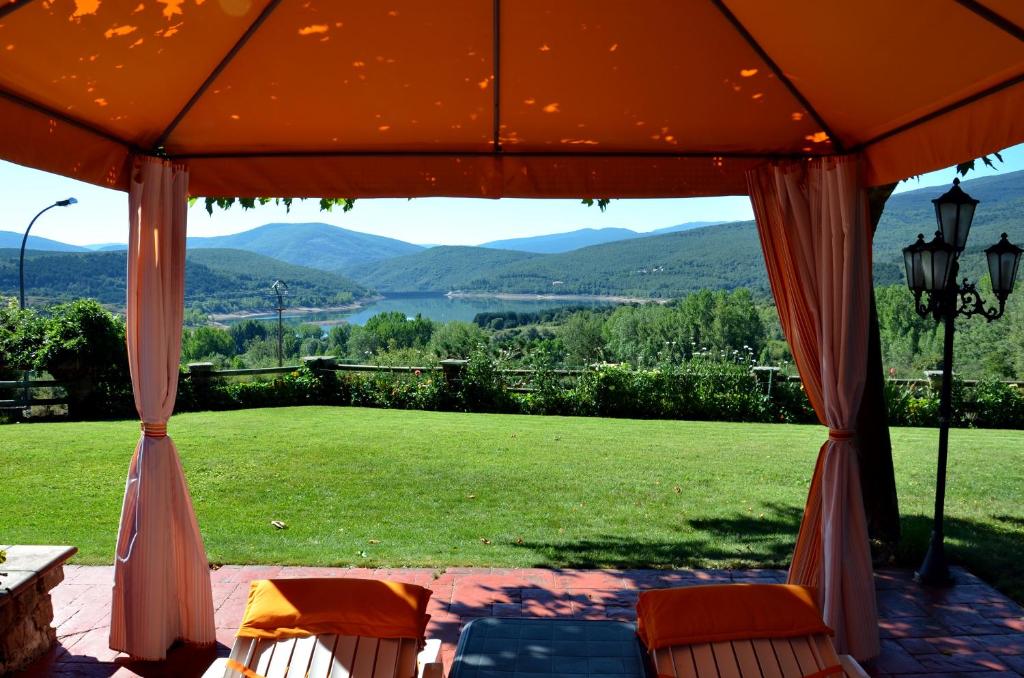 Fotografia z galérie ubytovania CHALET MIRASIERRA (EL RASILLO) v destinácii El Rasillo
