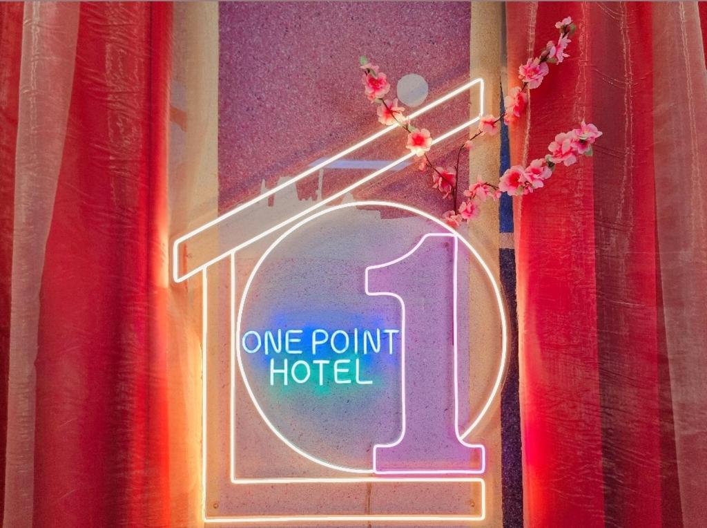 Certifikát, hodnocení, plakát nebo jiný dokument vystavený v ubytování One Point Inn King Centre