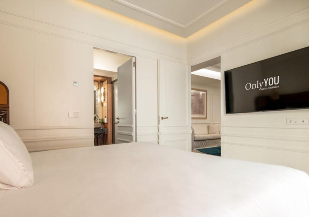 Only YOU Hotel Valencia - 16