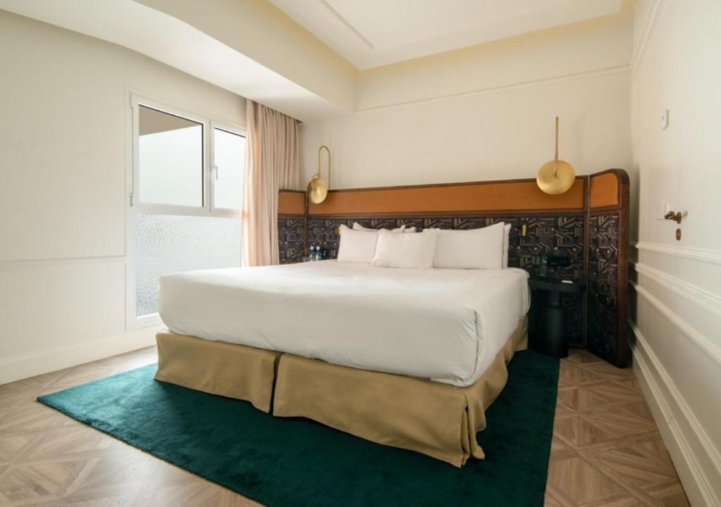 Only YOU Hotel Valencia - 15