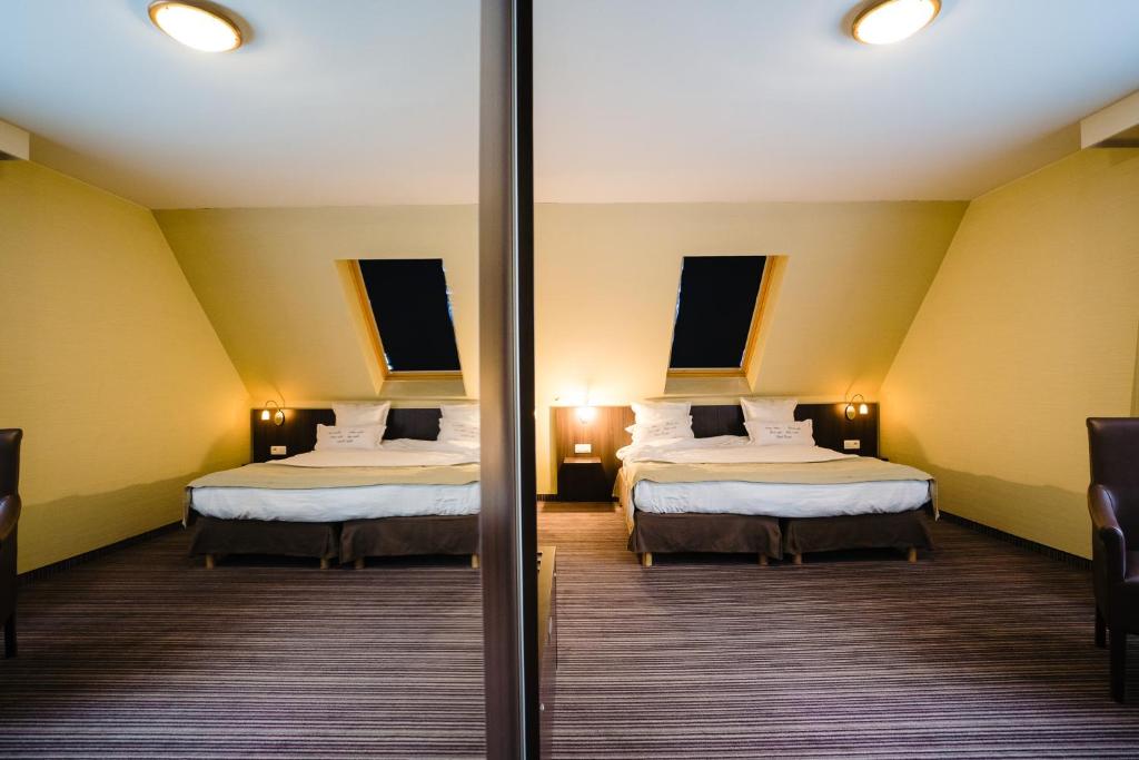 
Junior Suite with Spa Bath
