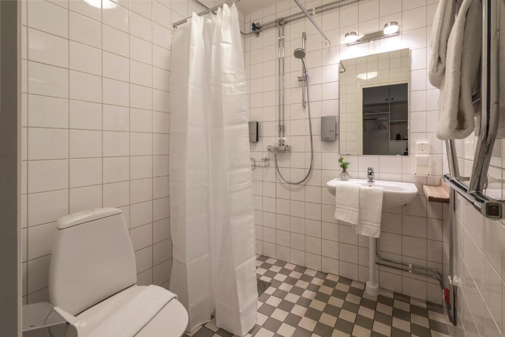 Koupelna v ubytování Bosön Hotell & Konferens