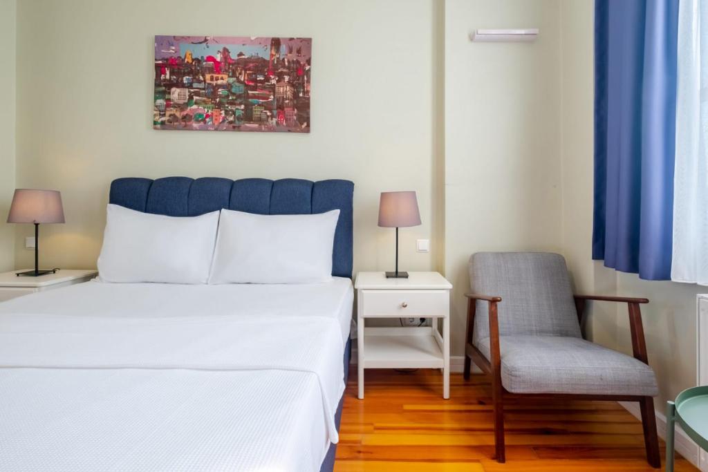 Charming Flat near Taksim Square in Inonu Sisli