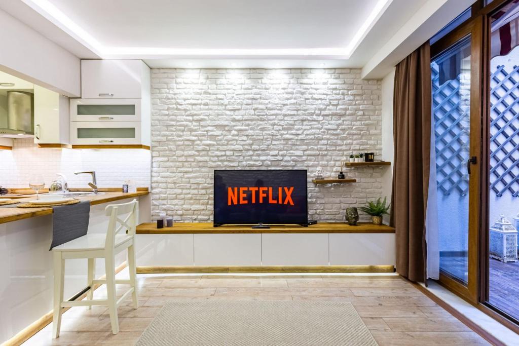 Apartment Excellent Flat with a Lovely Backyard in Nisantasi, Istanbul