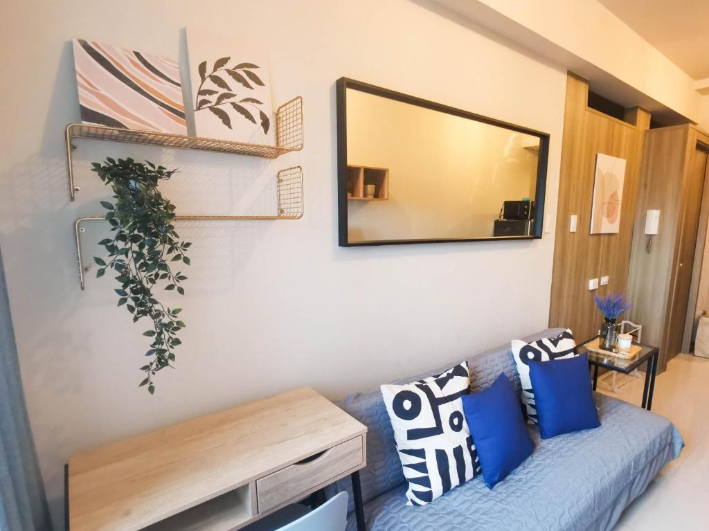 Cozy Condo at SMDC Coast Residences