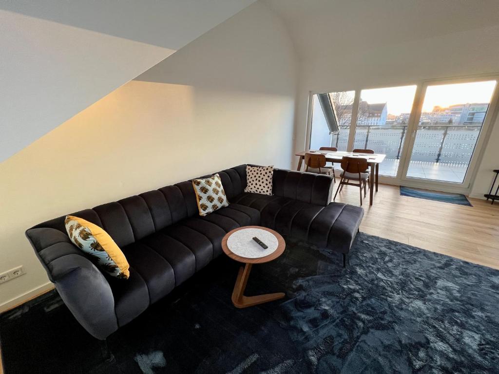 Posezení v ubytování Apartment Lili-PS5-Terrace-View-Bright-Kitchen-2xBedroom