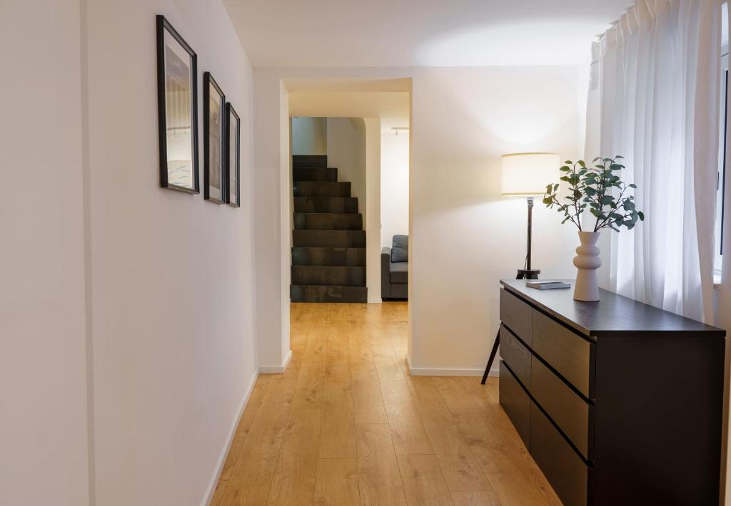 Zdjęcie z galerii obiektu Parlamento Apartment - Esclusivo 120mq centro storico Palermo w mieście Palermo