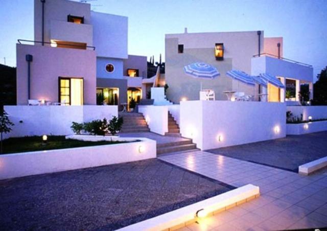 Blue Sky Hotel Apartments - 13