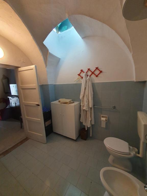 A bathroom at Da Nonna Lucia