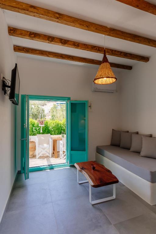 Posezení v ubytování Xerolithia Guesthouse