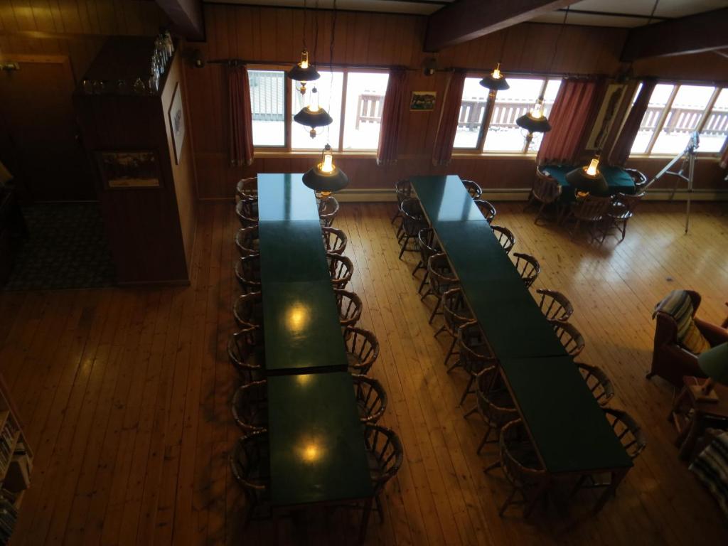 Restaurace v ubytování Black Cat Guest Ranch