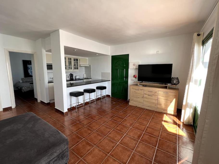 Casa Breen spacious 1 bedroom apartment in Matagorda with communal