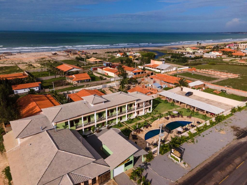 an aerial view of a resort on the beach at Pousada Bellissima Italia in Luis Correia