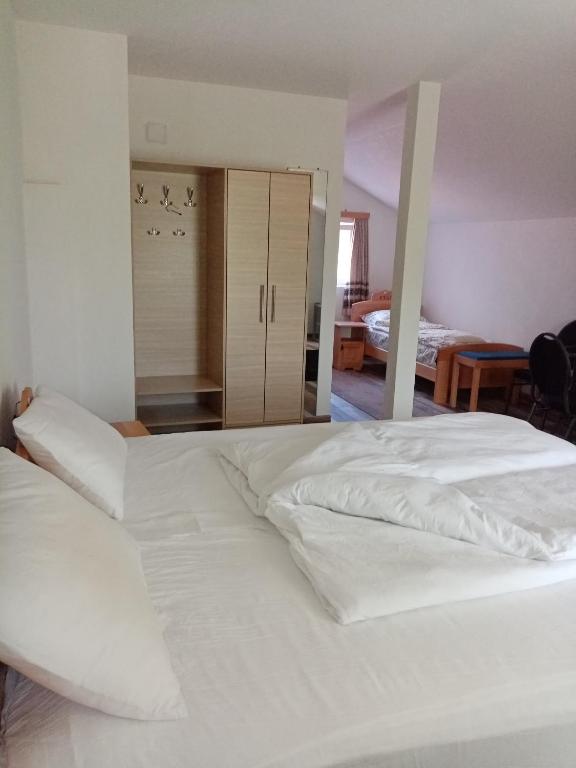 KONAK LJUBICA Rtanj - Basic Triple Room