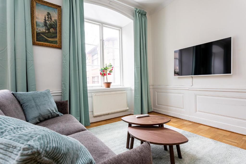 ApartDirect Gamla Stan II - Apartamento De Tres Habitaciones