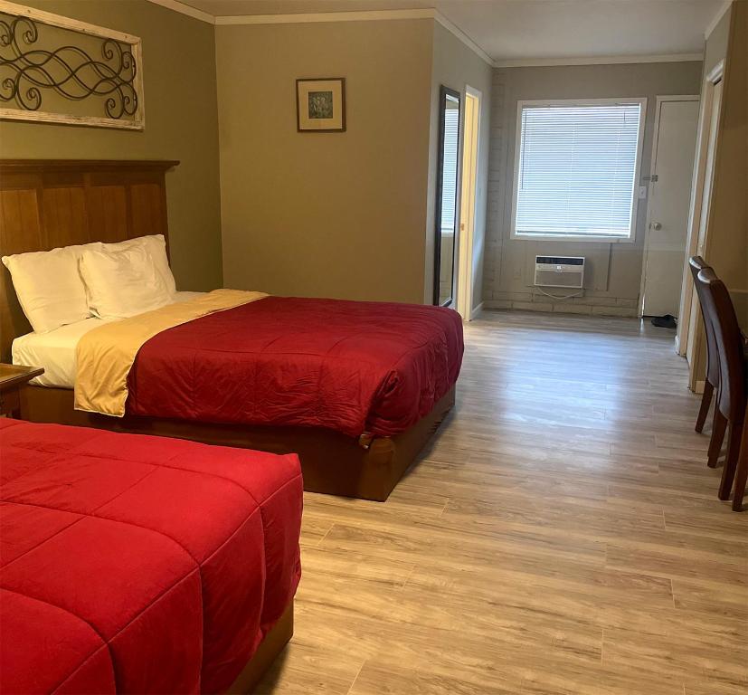 Roosevelt Resort Park - Superior Queen Room