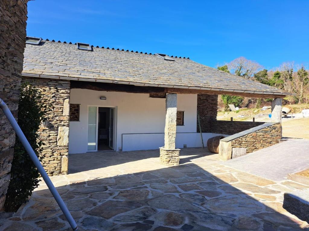 Apartamentos Lucio Rodinso - 2