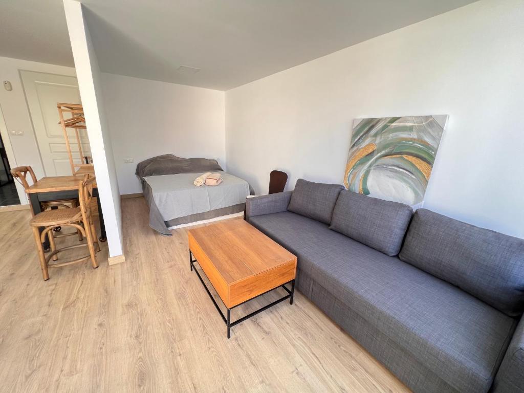 El 7 Rincon De La Victoria Málaga playa y piscina - Appartement 1 Chambre