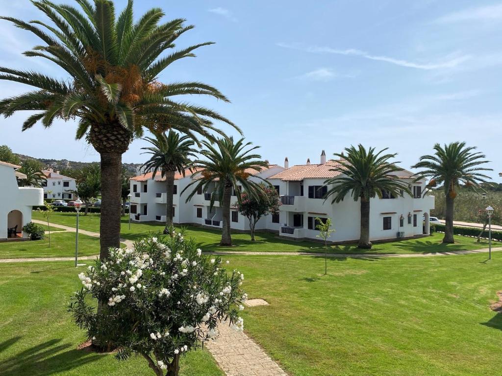 Booking.com: Apartamentos Son Bou , Son Bou, España ...